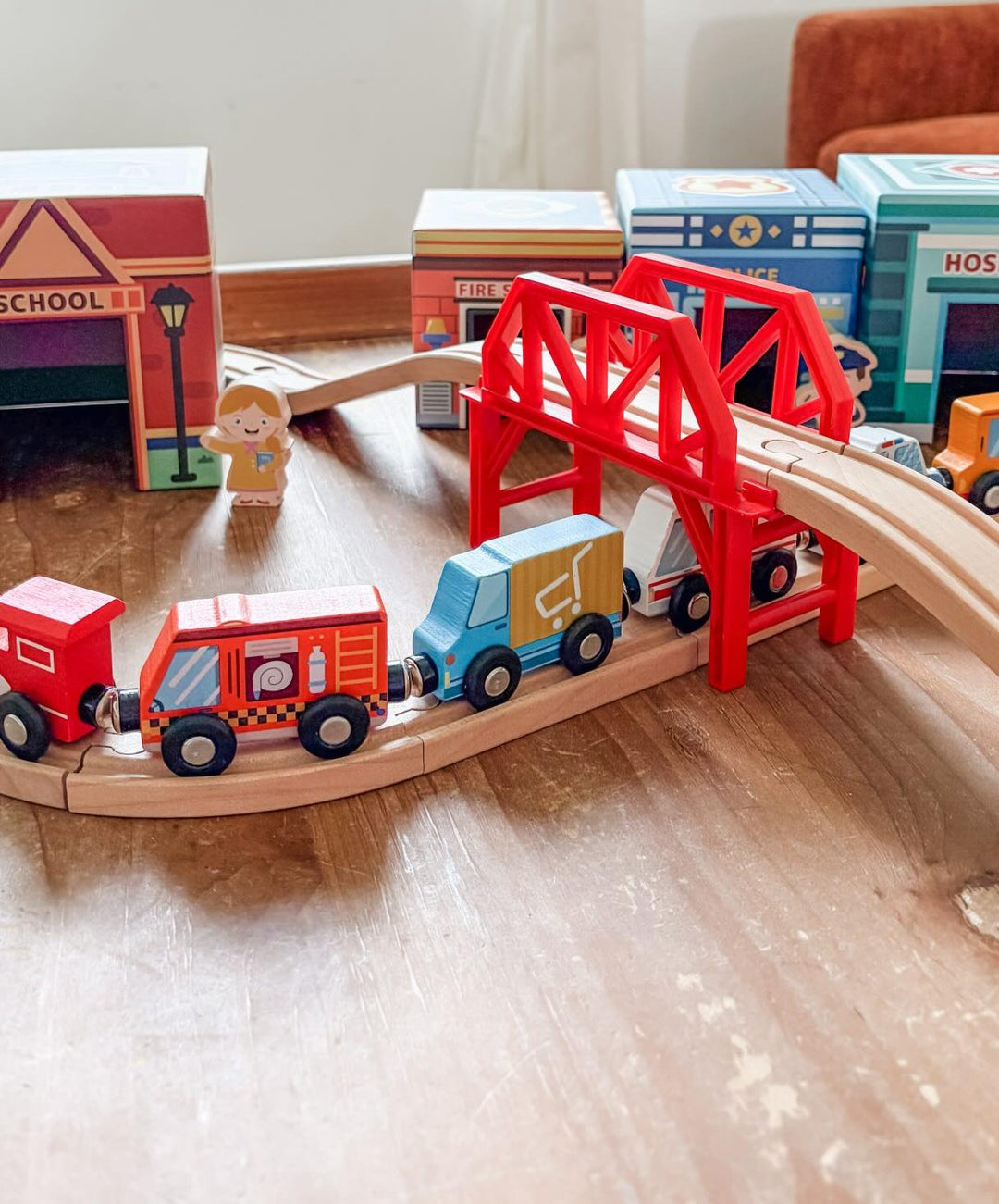 wooden train tracks car toys set for toddlers 