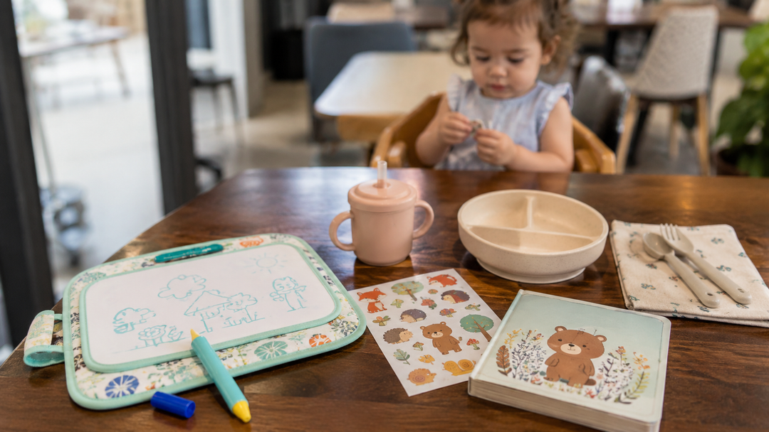 How to Keep Toddlers Busy at Restaurants Without Screens